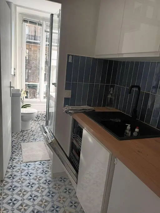 Tres Parisien Et Ensoleille Apartment